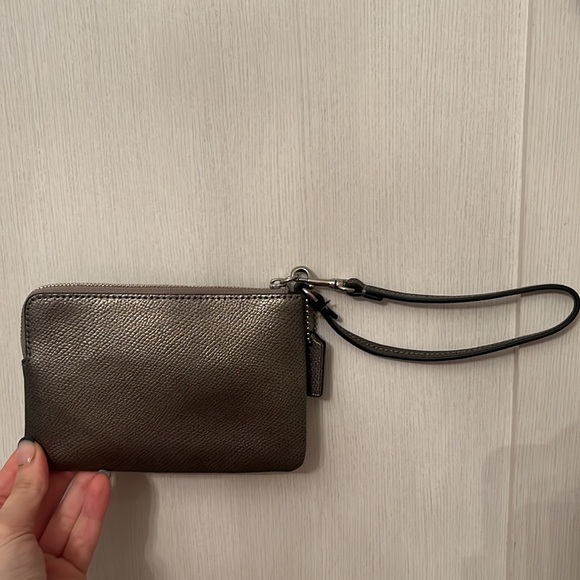 Silver Leather Wristlet with Silver Bow Detail, Two Card Pockets Inside - Picture 5 of 9